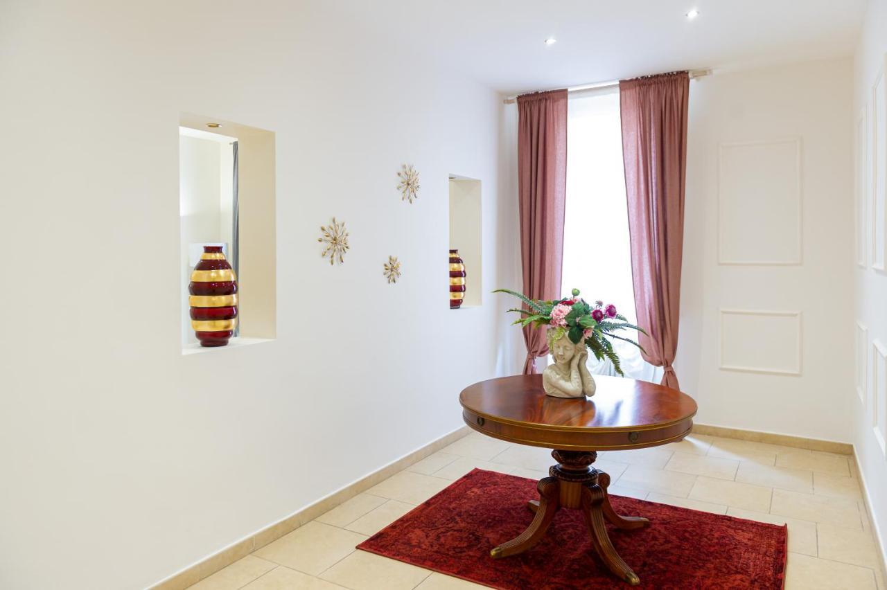 Internotre Luxury Apartment Bari Extérieur photo